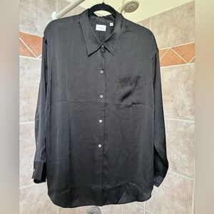 Wilfred Aritzia Black Satin / Silky Button Down Shirt